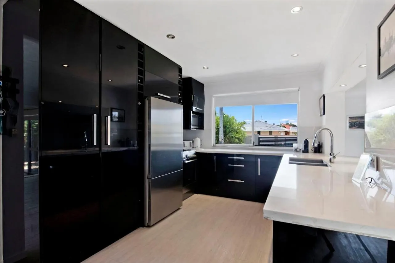 Tranquil Scape-Villa With Pool By Gold Coast Premium Austrálie
