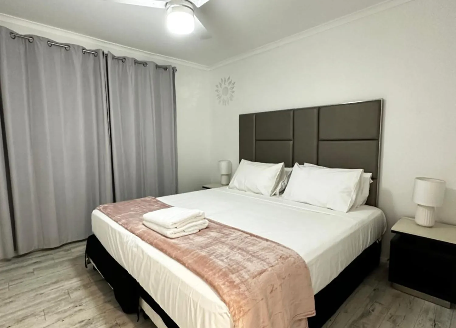 Vila Tranquil Scape-Villa With Pool By Gold Coast Premium
